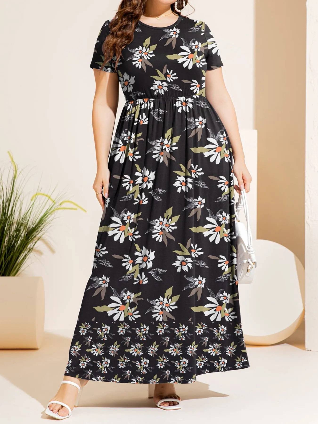 Plus Size Printed Round Neck Short Sleeve Maxi Dress